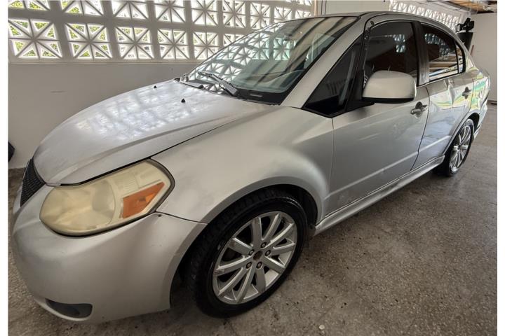 Suzuki sx4 estandar 2013