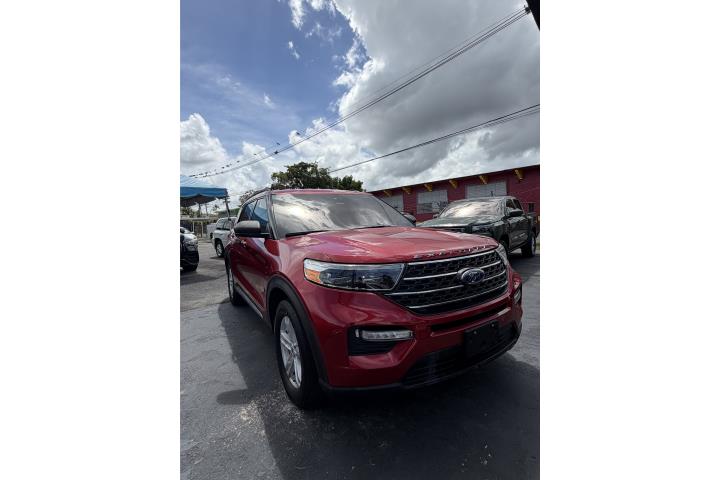 Ford Explorer XLT 2021