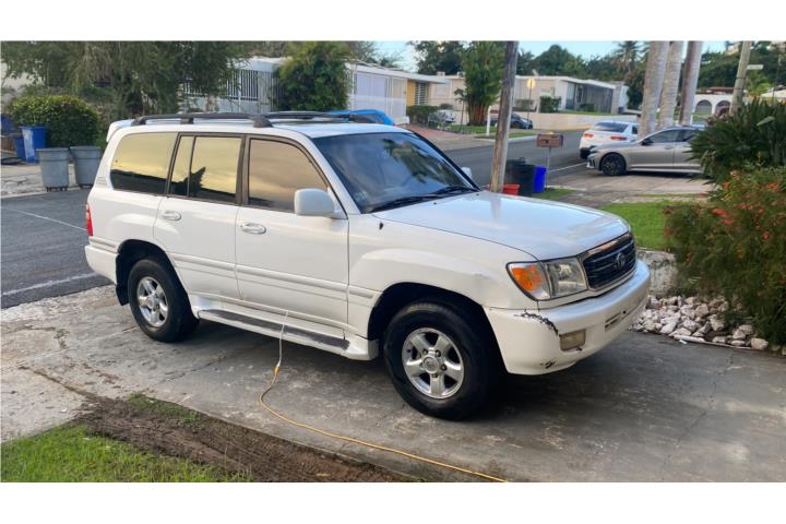 Toyota Land Cruiser 2000