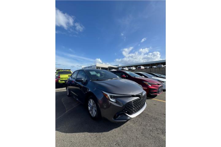 2025 Toyota Corolla Hatchback SE