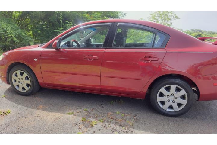 MAZDA 3 AUT 2005