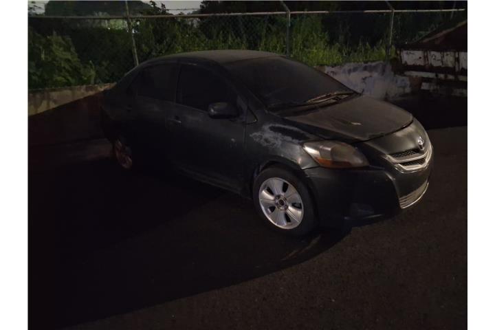 toyota Yaris 2008 4 puertas