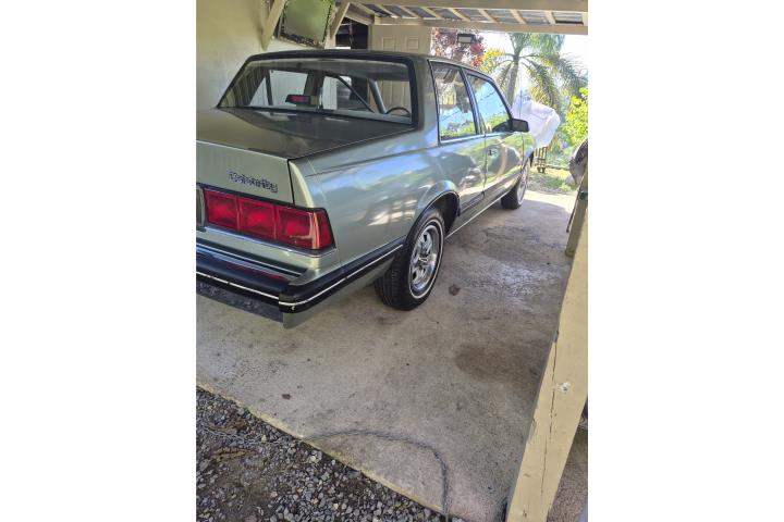 Se vende chevrolet celebrity