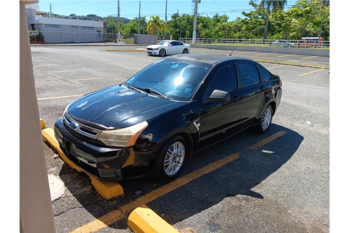 Se vende Ford Focus 2008 – OMO