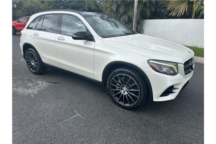 Mercedes Benz GLC300 2017