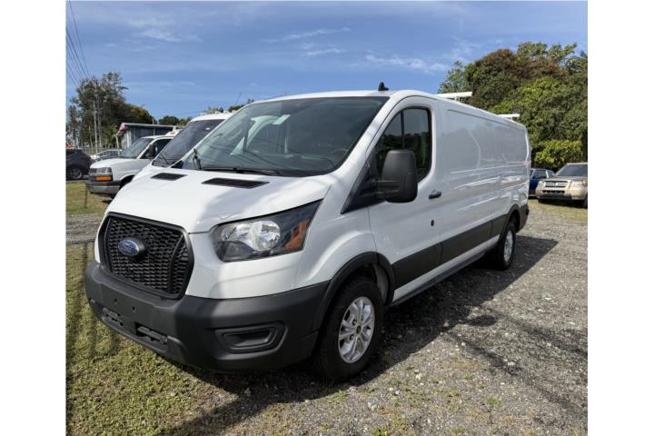Ford Transit 250