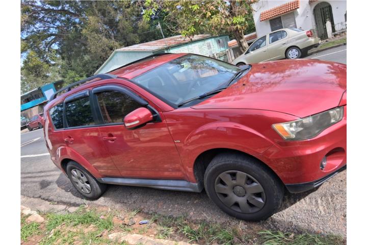 Mitsubishi outlander2010