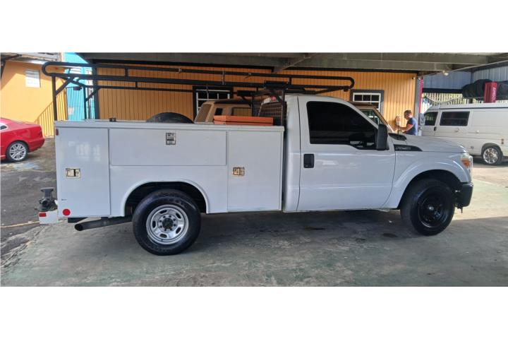 Ford F 250 SD serby body 2016