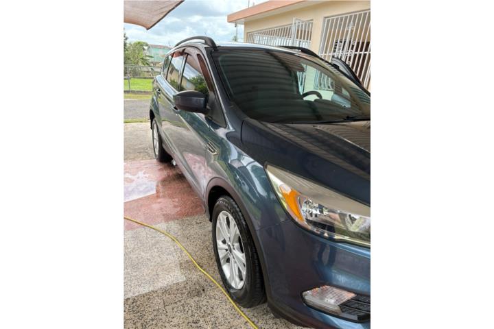 Ford Escape 2018