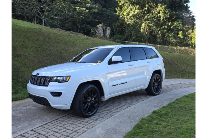 Jeep Grand Cherokee Altitud 2021