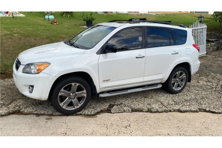TOYOTA RAV4 AUT 2011 SPORT