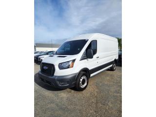 Ford Puerto Rico 2022 Ford Transit MR250 121W