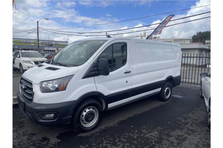 ford transit 250 2020
