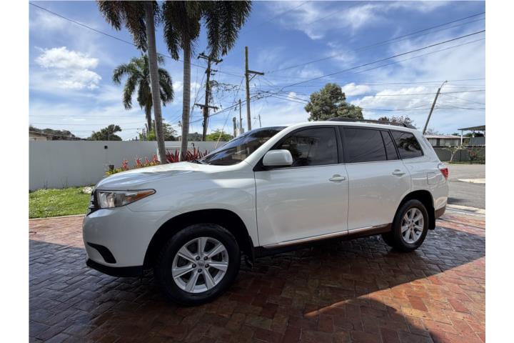 TOYOTA HIGHLADER 2013 BLANCA