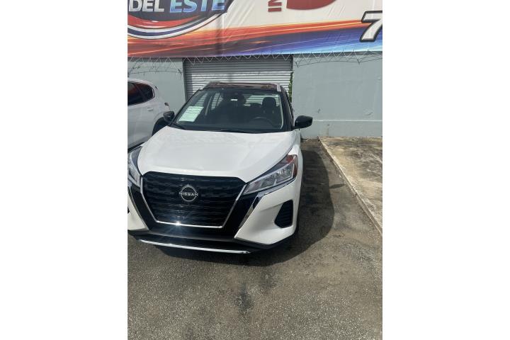 Nissan Kicks SV 2023