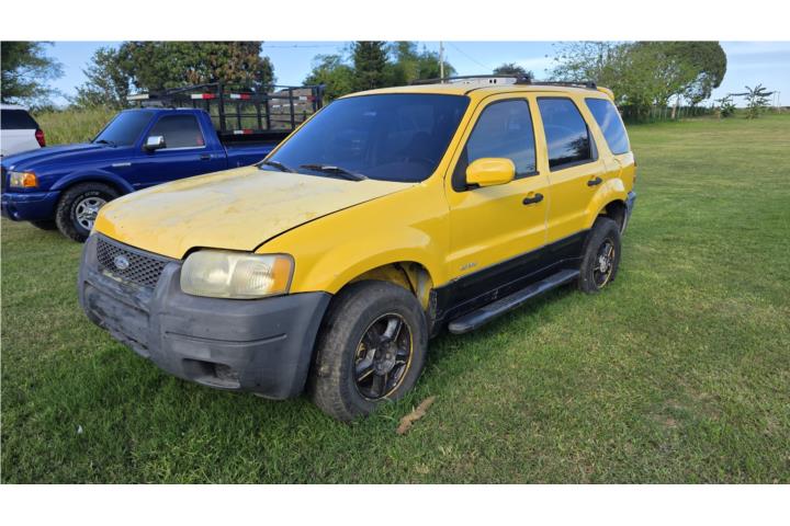 FORD ESCAPE XLS 2001