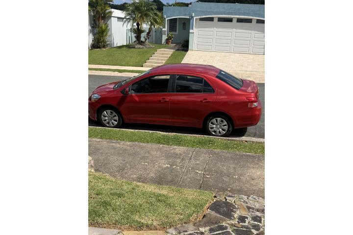 Toyota Yaris 2007 automático