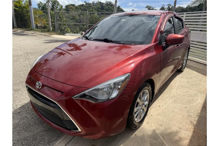 Toyota yaris 2016