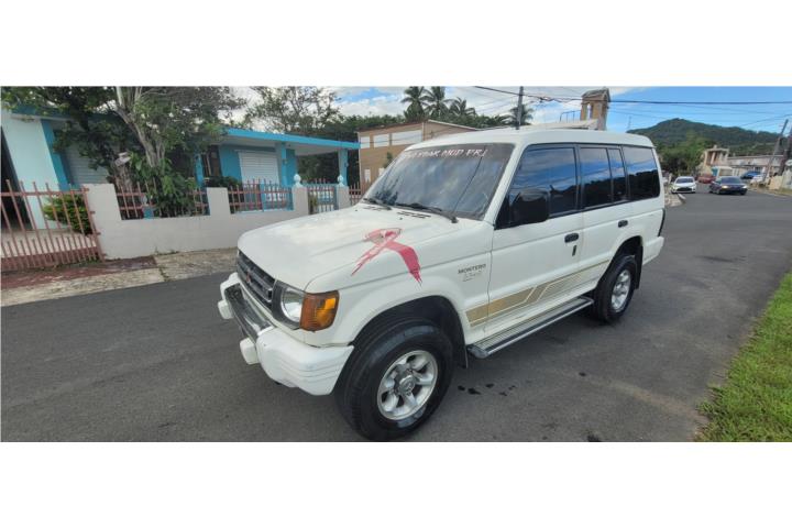 Mitsubishi Montero 1999