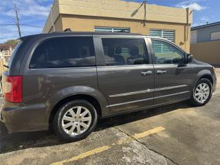 Chrysler Puerto Rico Town and Country 