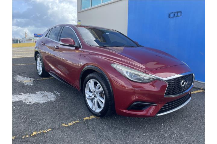 2017 Infiniti QX30
