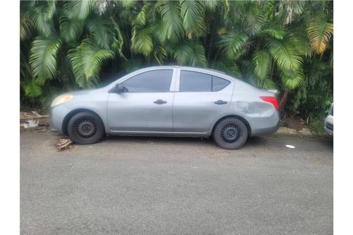 Nissan Versa del 2013