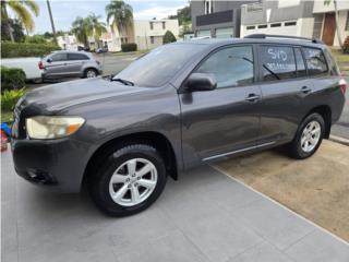 Toyota Puerto Rico HIGLANDER 2010 / N�TIDA / 4 CYL / 3 FILAS