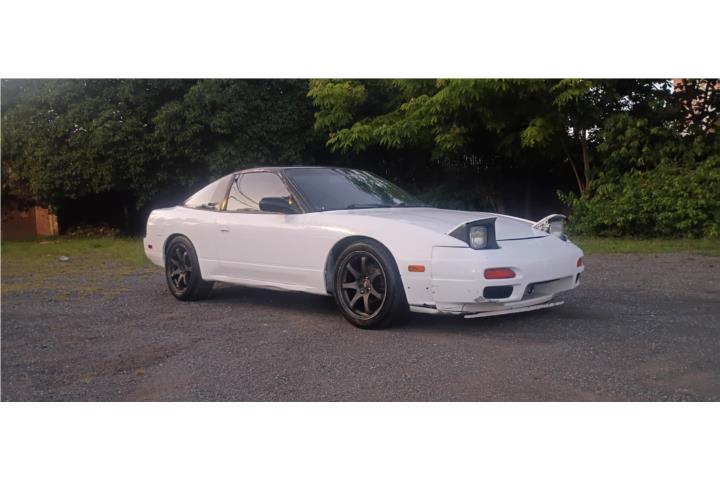 Nissan 240SX SE 1993