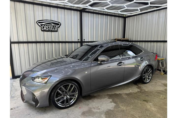 Lexus IS 2018 Turbo 2.0