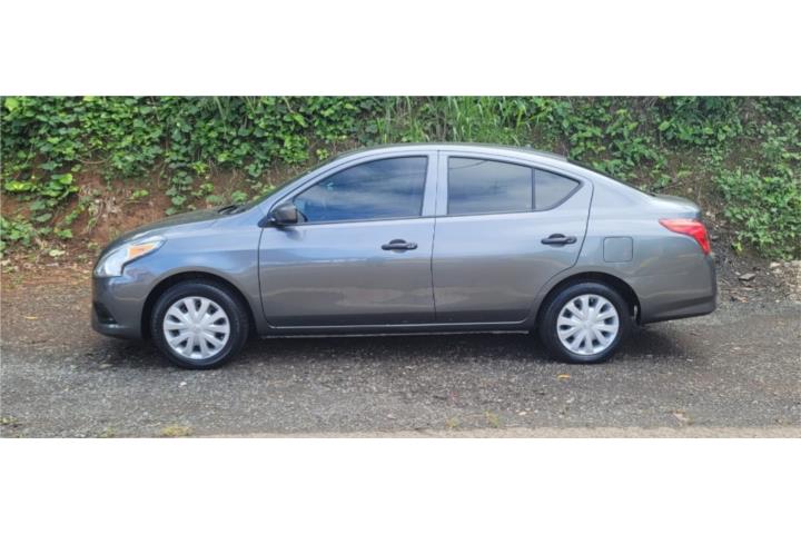 Nissan Versa del 2017