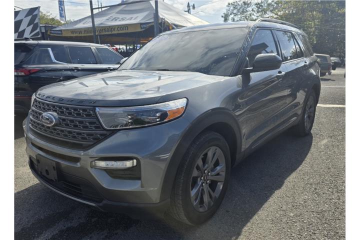 Ford Explorer XLT 2023