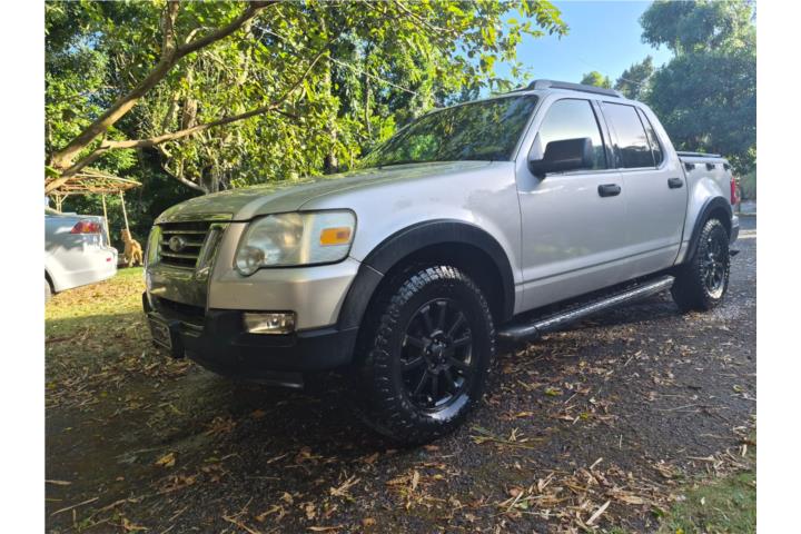 Ford Explorer Sport Track del 2007 Limited