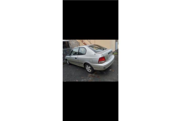 Hyundai Brio del 2001