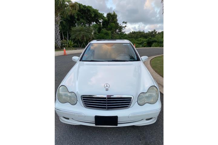 2004 Mercedes-Benz C230 Kompressor