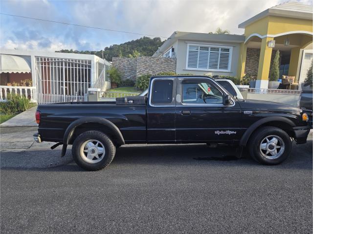 2000 Mazda B3000 Troy Lee