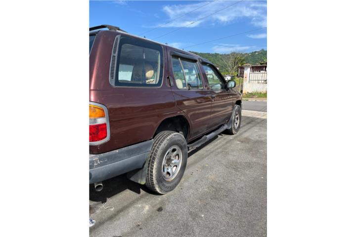 Nissan Pathfinder del 1997