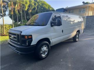 Ford Puerto Rico Ford van E-250 a�o 2010 4.6 V8 caja larga