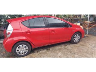 Toyota Puerto Rico Prius c 2014