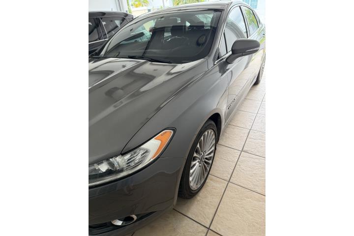 Ford Fusion del 2013