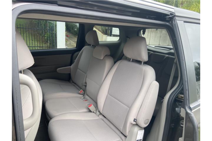 Kia Sedona del 2017