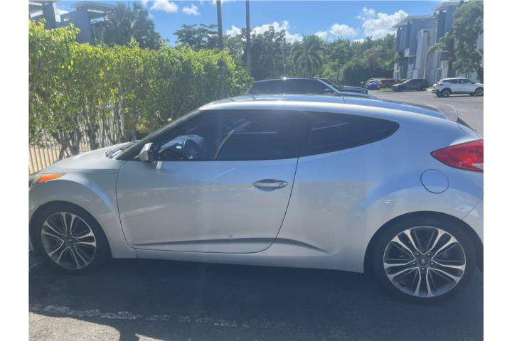 2017 Hyundai Veloster