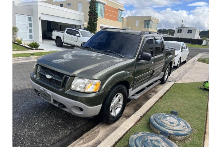 Ford Explorer Sport Track del 2001