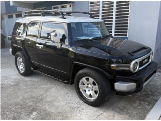 Toyota Puerto Rico Toyota FJ CRUISER con 96000 millas 