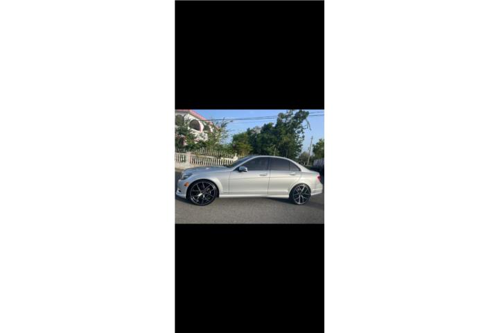 Mercedes Benz Clase C del 2011