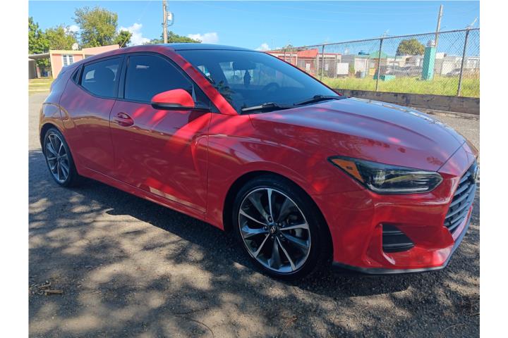 2019 Hyundai Veloster