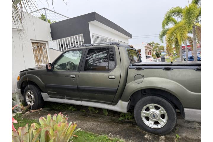 Ford Explorer Sport Track del 2001