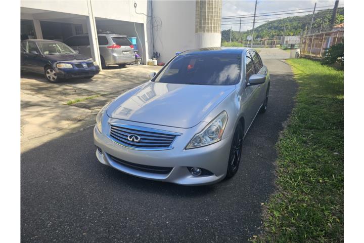 2010 Infiniti G37