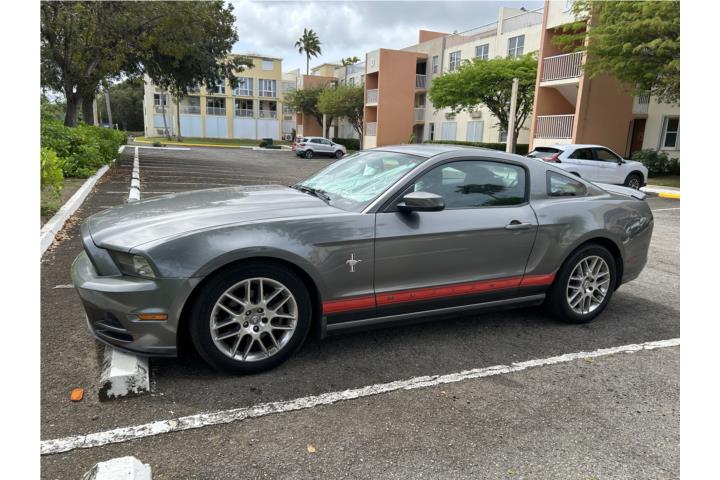 FORD MUSTANG DEL 2013