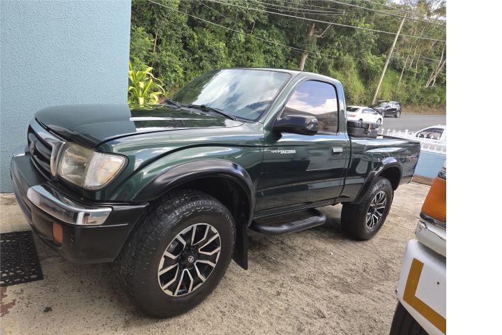 Toyota tacoma año 2000