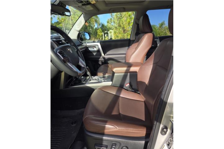 4Runner Limited 2022 como nueva k OMOR